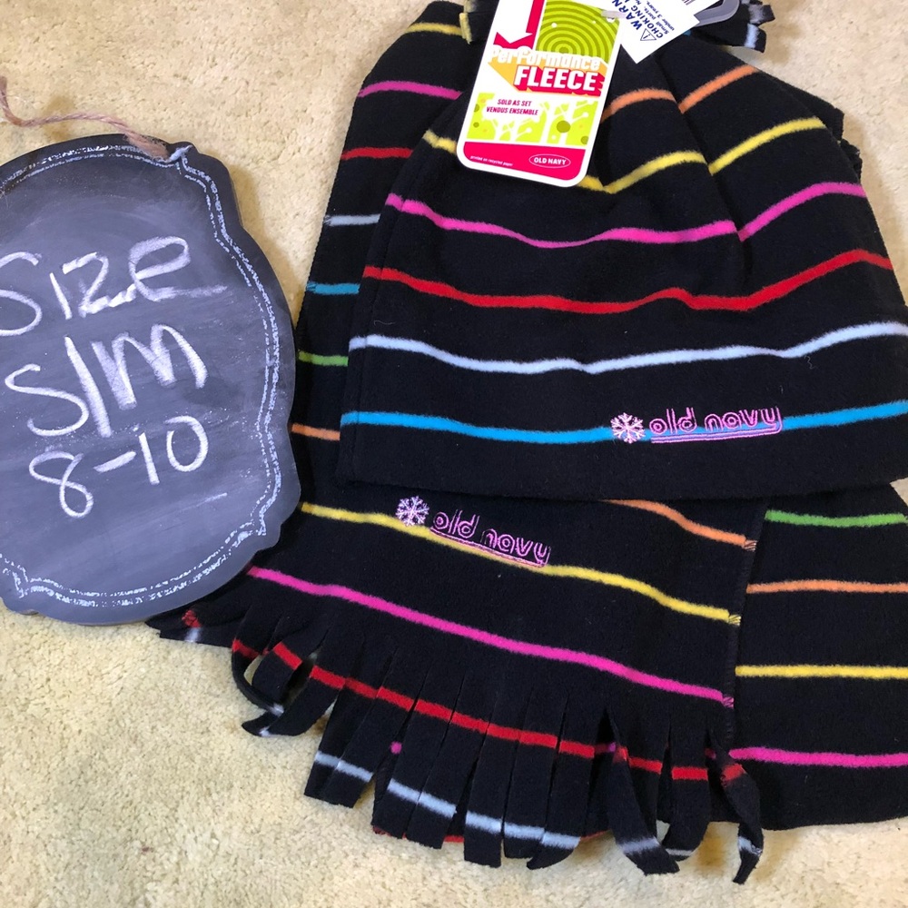 Old Navy Multicolor Striped Hat and Scarf Set